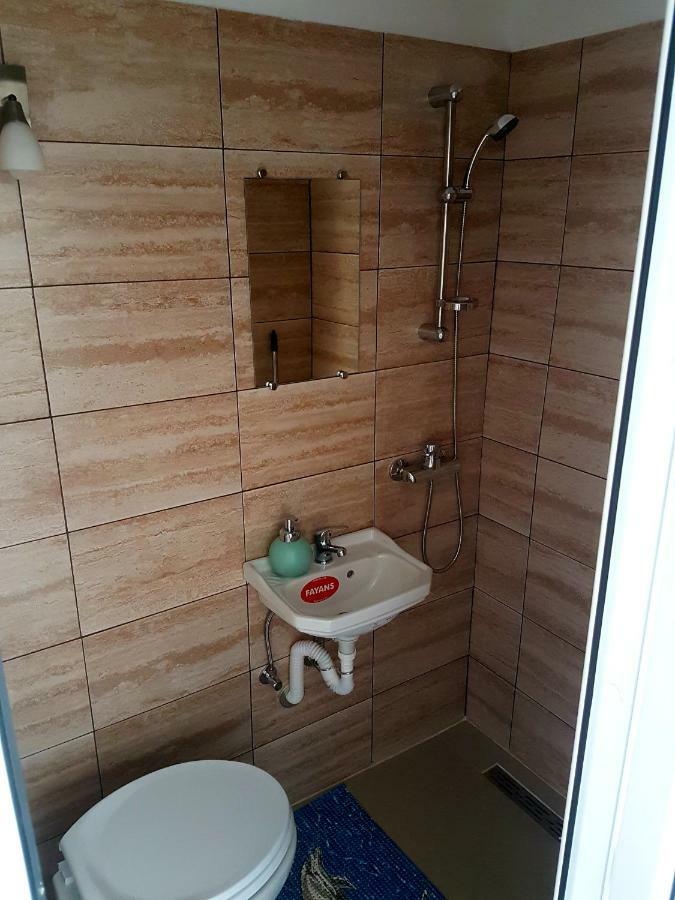 شقة Casa Haralambie Greci المظهر الخارجي الصورة